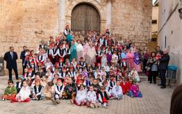 Alcanar viu un Sant Antoni d’homenatges amb 261 parelles de ball