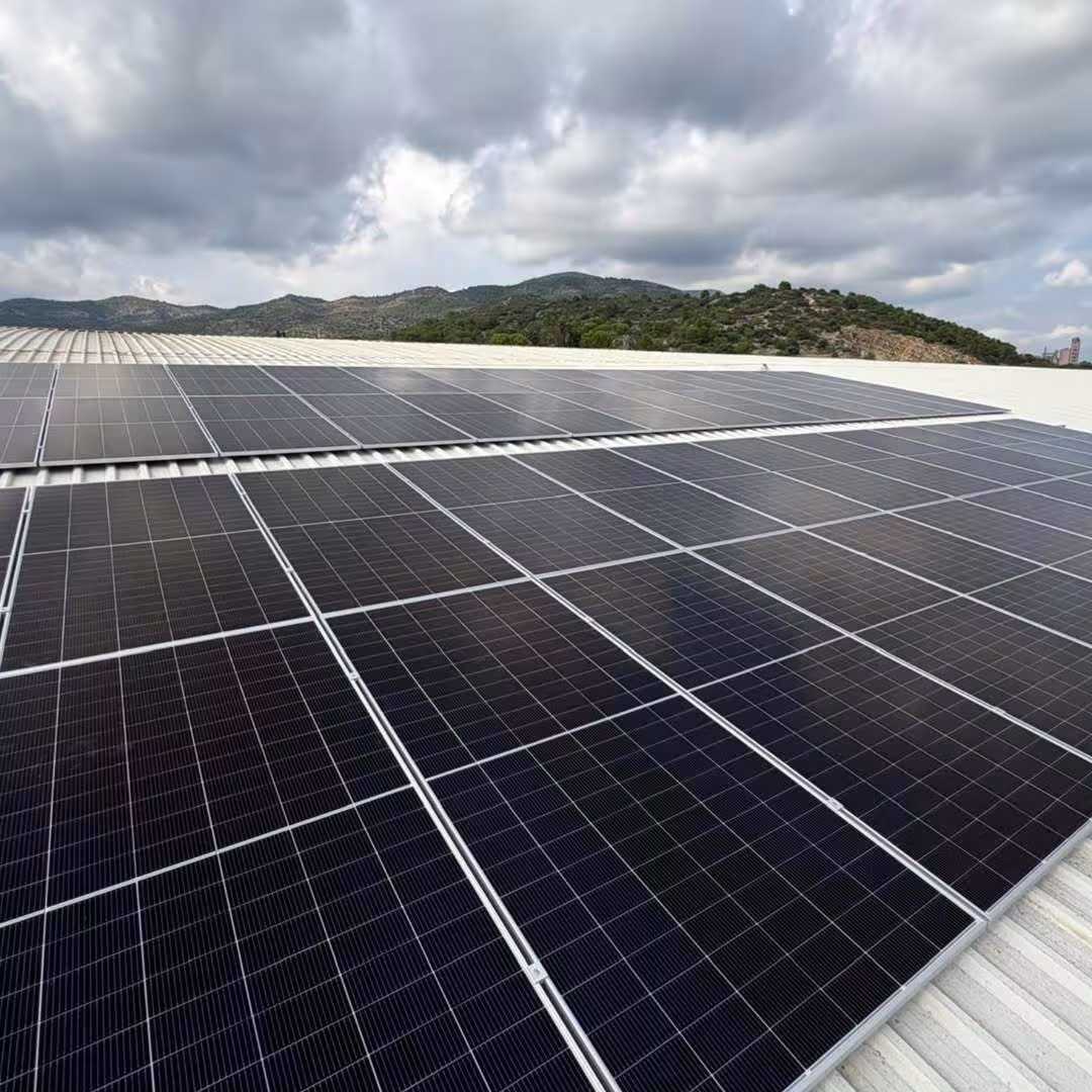 Segueix la transició energètica: Alcanar instal·larà plaques fotovoltaiques al Centre Cívic