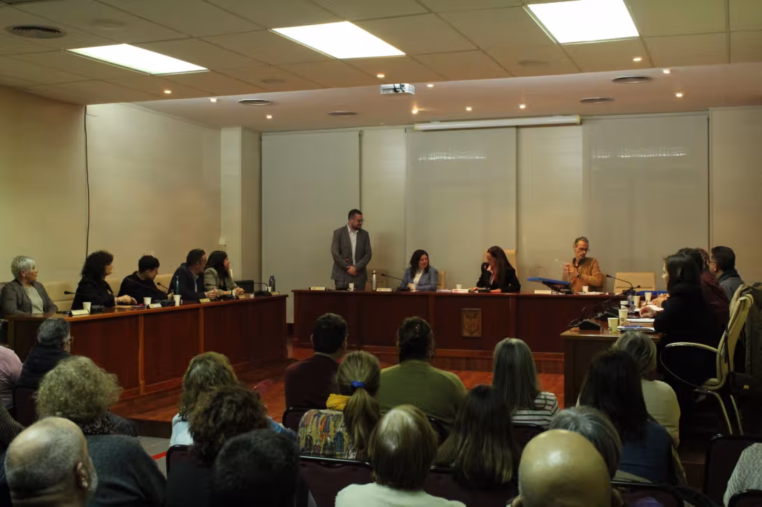 Marc Chavalera pren possessió com a nou alcalde d’Alcanar